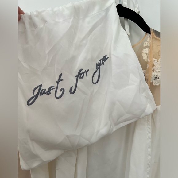 Robed with Love Bride Robe - Picture 2 of 3